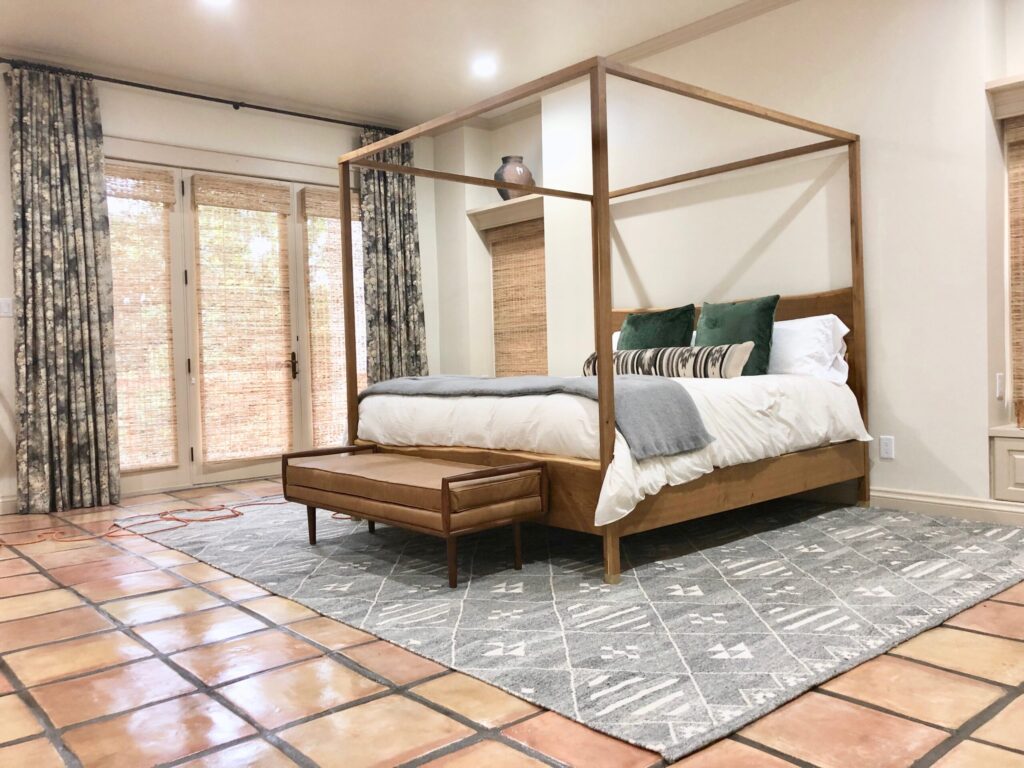 Woven Woods and Drapery (1)